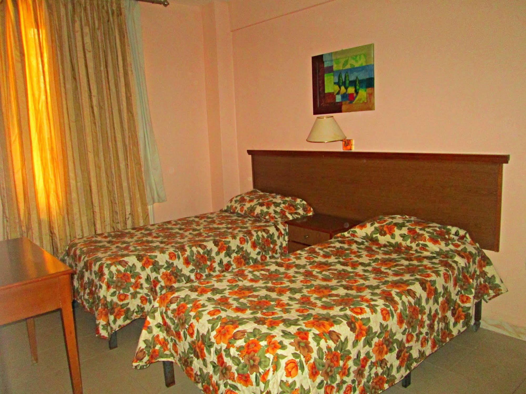 עמאן Sufara Hotel Suites מראה חיצוני תמונה